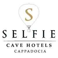 selfie-hotels-logo